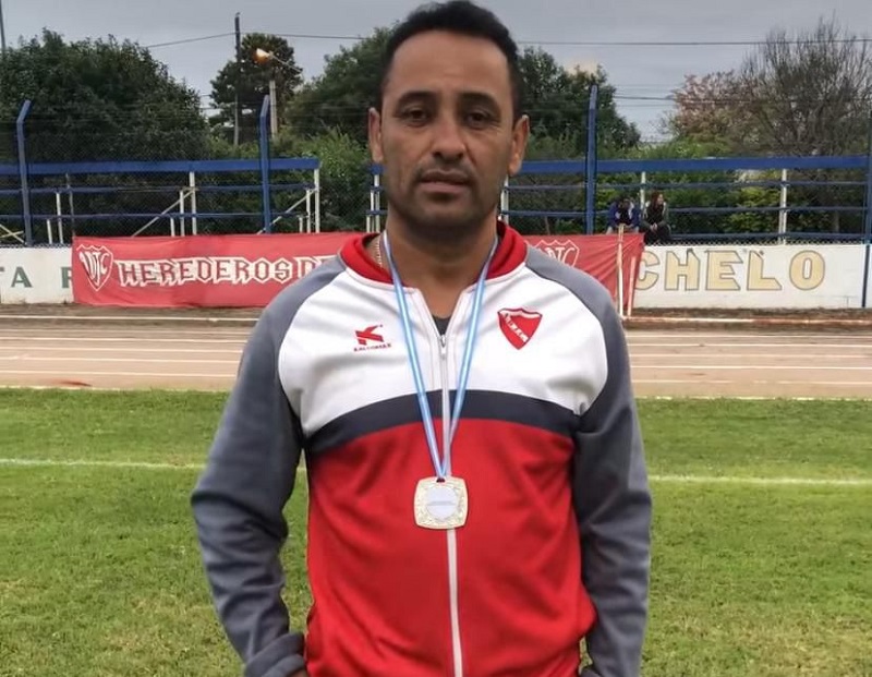 Patochi se aleja de la conducción técnica de Juniors